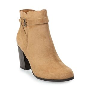 Women’s Brown LC Lauren Conrad Zip up Heel Boots
